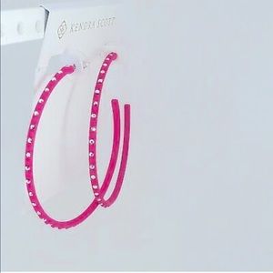 NWT - Kendra Scott Hoops - Dust Bags Included